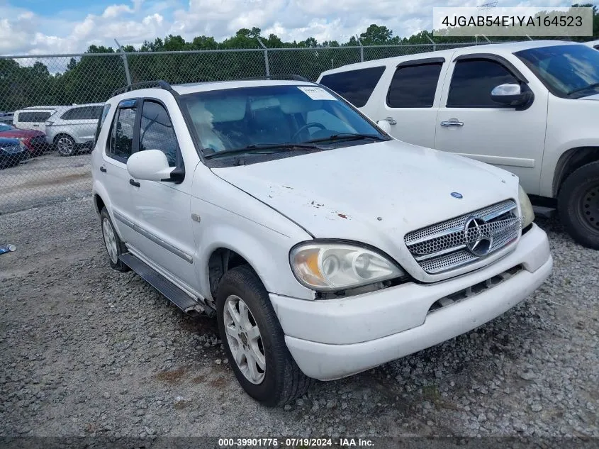 2000 Mercedes-Benz Ml 320 VIN: 4JGAB54E1YA164523 Lot: 39901775