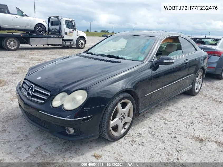 2007 Mercedes-Benz Clk 550 VIN: WDBTJ72H77F232476 Lot: 40601141