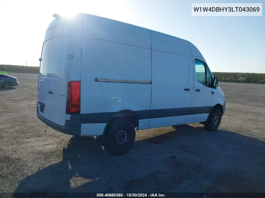 W1W4DBHY3LT043069 2020 Mercedes-Benz Sprinter 2500 Standard Roof I4/Standard Roof I4 Diesel