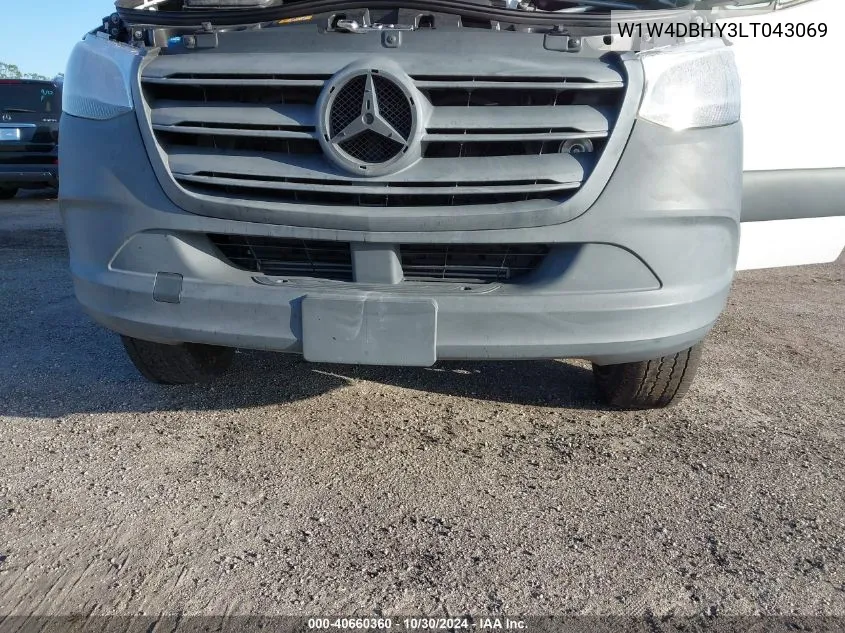 W1W4DBHY3LT043069 2020 Mercedes-Benz Sprinter 2500 Standard Roof I4/Standard Roof I4 Diesel