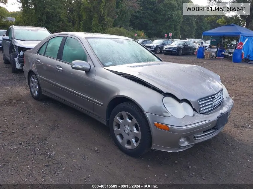 2005 Mercedes-Benz C 240 4Matic VIN: WDBRF81J45F686641 Lot: 40315589