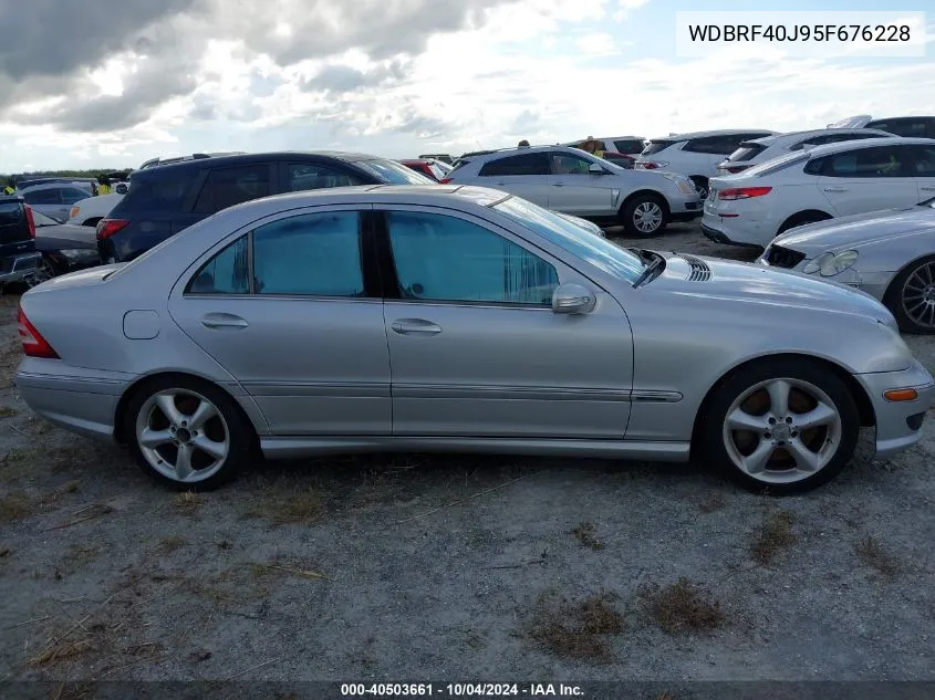 2005 Mercedes-Benz C 230 Kompressor Sport VIN: WDBRF40J95F676228 Lot: 40503661