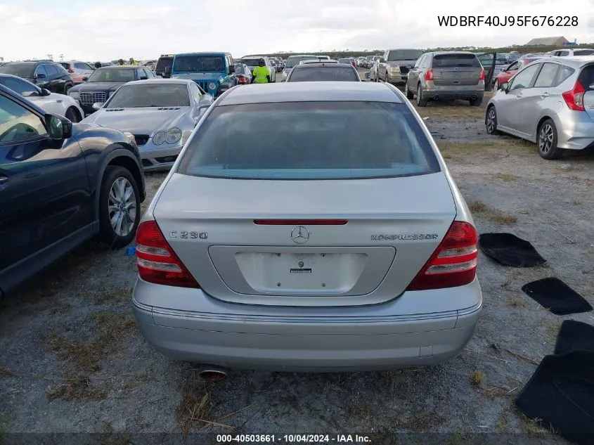 2005 Mercedes-Benz C 230 Kompressor Sport VIN: WDBRF40J95F676228 Lot: 40503661