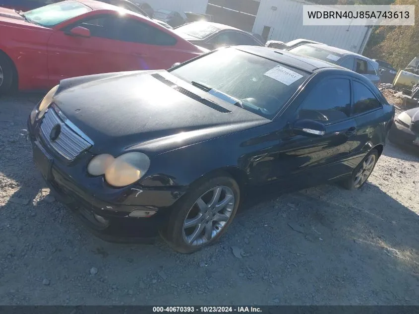 2005 Mercedes-Benz C 230 Kompressor Sport VIN: WDBRN40J85A743613 Lot: 40670393