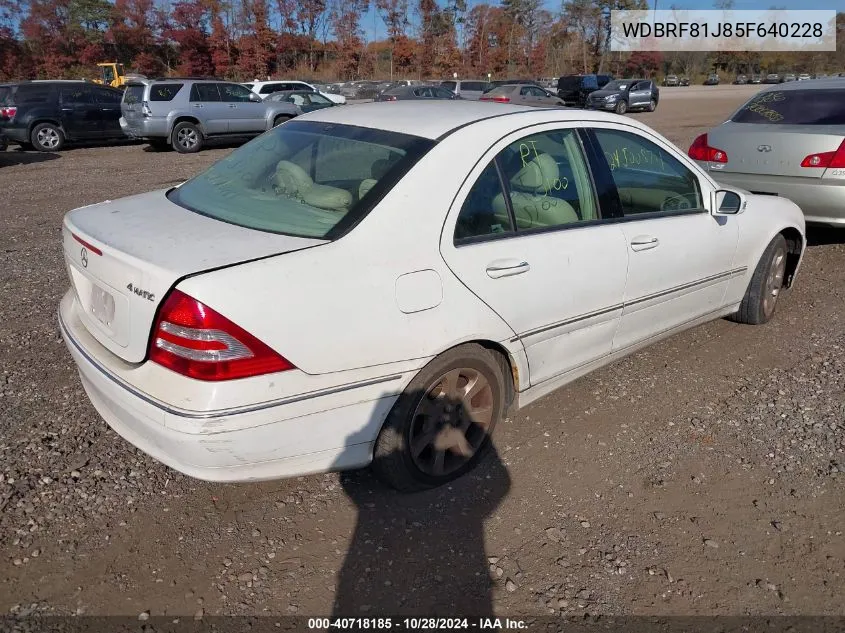 2005 Mercedes-Benz C 240 Luxury 4Matic VIN: WDBRF81J85F640228 Lot: 40718185