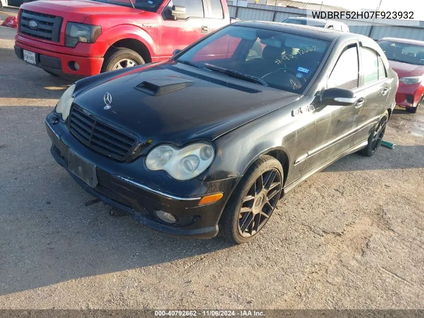 2007 Mercedes-Benz C 230 Sport VIN: WDBRF52H07F923932 Lot: 40792662