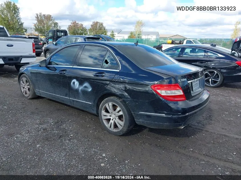 2011 Mercedes-Benz C 300 Luxury 4Matic/Sport 4Matic VIN: WDDGF8BB0BR133923 Lot: 40863621