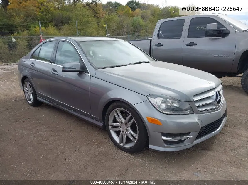 2012 Mercedes-Benz C 300 Luxury 4Matic/Sport 4Matic VIN: WDDGF8BB4CR228647 Lot: 40588457