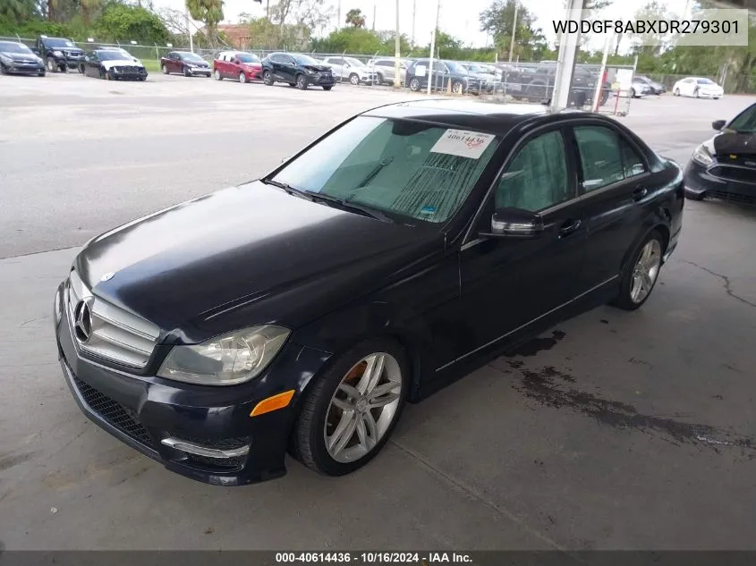 2013 Mercedes-Benz C 300 Luxury 4Matic/Sport 4Matic VIN: WDDGF8ABXDR279301 Lot: 40614436