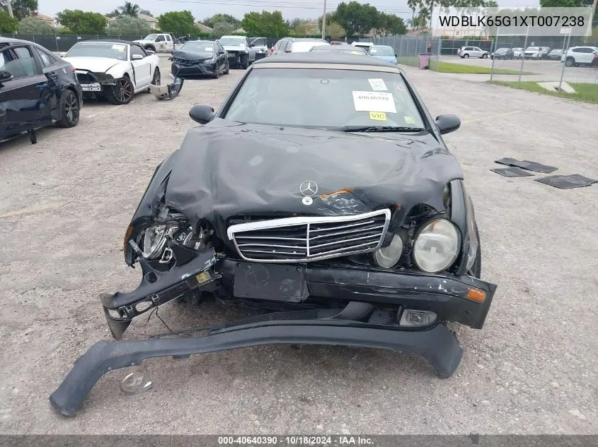 1999 Mercedes-Benz Clk 320 VIN: WDBLK65G1XT007238 Lot: 40640390