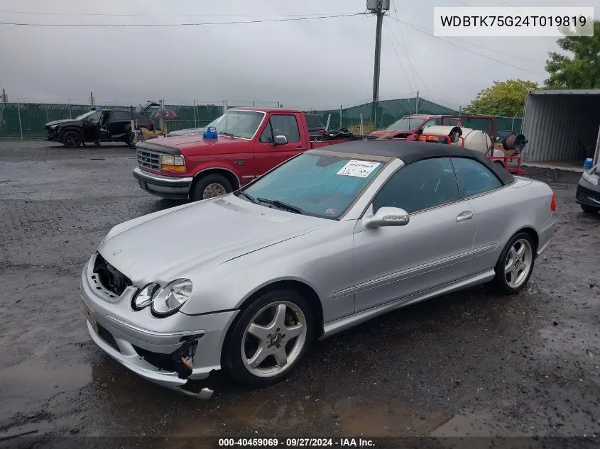 2004 Mercedes-Benz Clk 500 VIN: WDBTK75G24T019819 Lot: 40459069