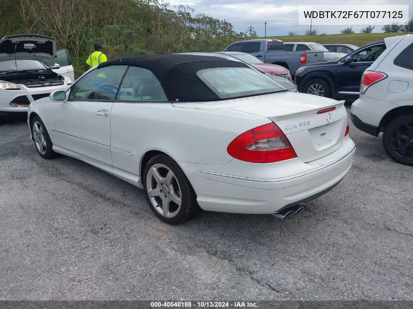 2007 Mercedes-Benz Clk 550 VIN: WDBTK72F67T077125 Lot: 40540188