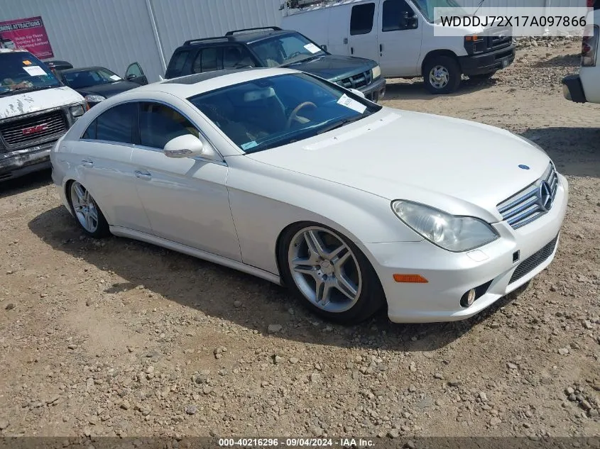 2007 Mercedes-Benz Cls 550 VIN: WDDDJ72X17A097866 Lot: 40216296