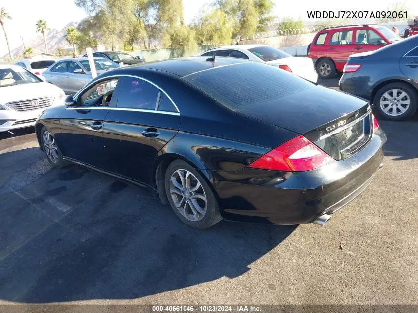 2007 Mercedes-Benz Cls 550 VIN: WDDDJ72X07A092061 Lot: 40661046