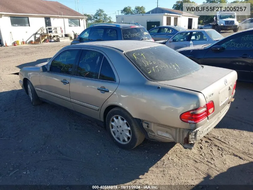 1996 Mercedes-Benz E 320 VIN: WDBJF55F2TJ005257 Lot: 40588819