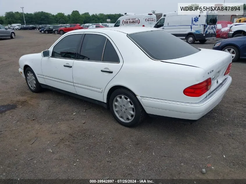 1999 Mercedes-Benz E 320 VIN: WDBJF65H5XA847894 Lot: 39942897