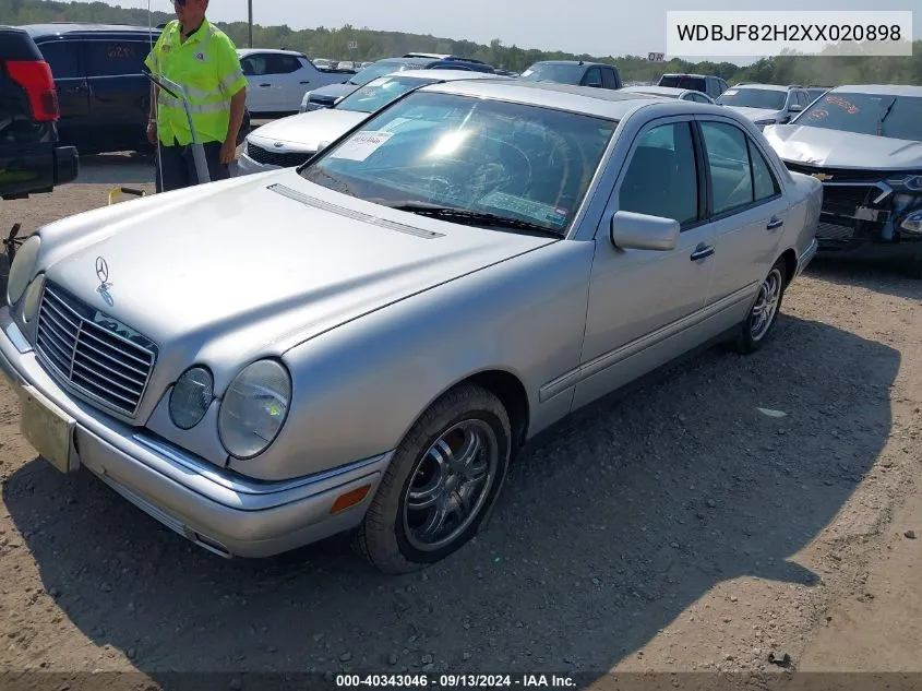 1999 Mercedes-Benz E 320 Awd VIN: WDBJF82H2XX020898 Lot: 40343046