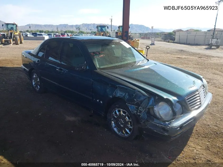 2000 Mercedes-Benz E 320 VIN: WDBJF65G5YA965923 Lot: 40565719