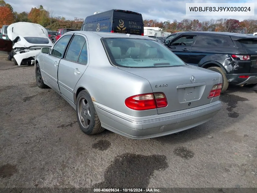 2000 Mercedes-Benz E 430 4M VIN: WDBJF83J9YX030024 Lot: 40609634