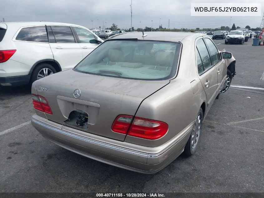 2000 Mercedes-Benz E 320 VIN: WDBJF65J2YB062182 Lot: 40711155