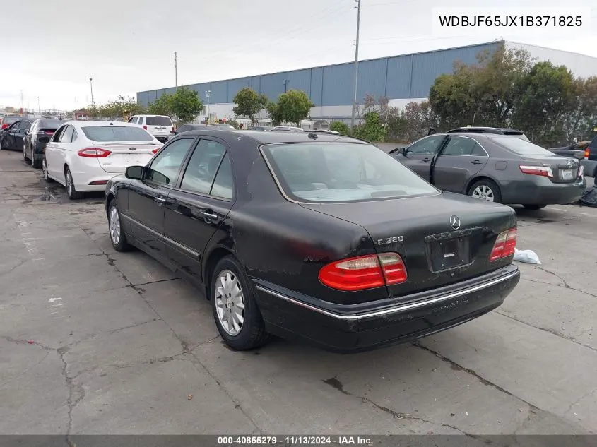 2001 Mercedes-Benz E 320 VIN: WDBJF65JX1B371825 Lot: 40855279