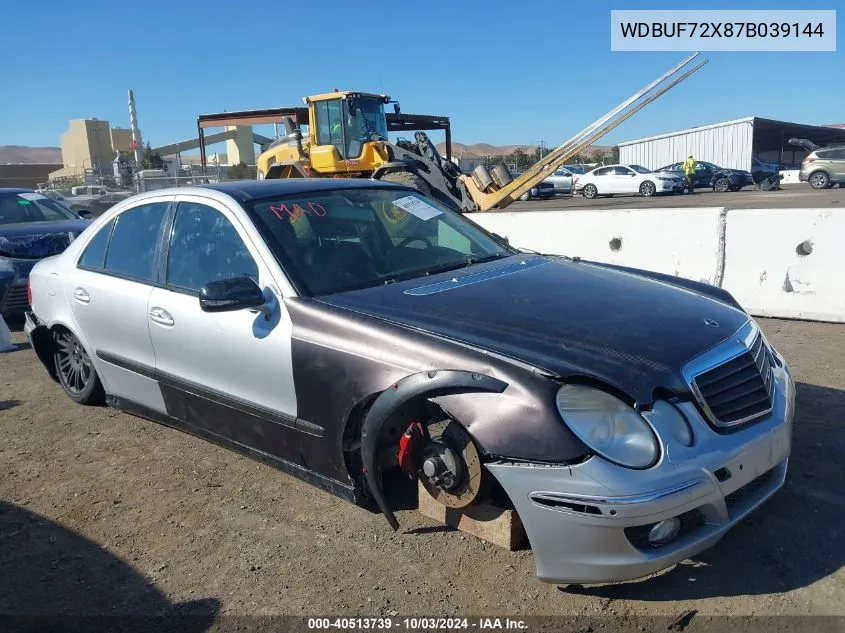 2007 Mercedes-Benz E 550 VIN: WDBUF72X87B039144 Lot: 40513739