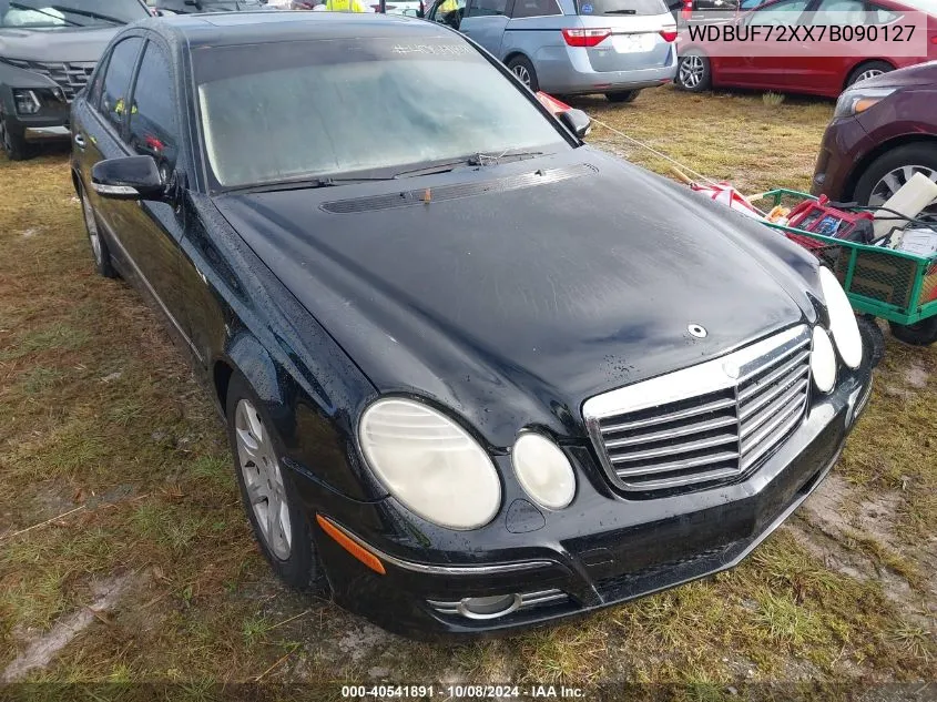 2007 Mercedes-Benz E 550 550 VIN: WDBUF72XX7B090127 Lot: 40541891