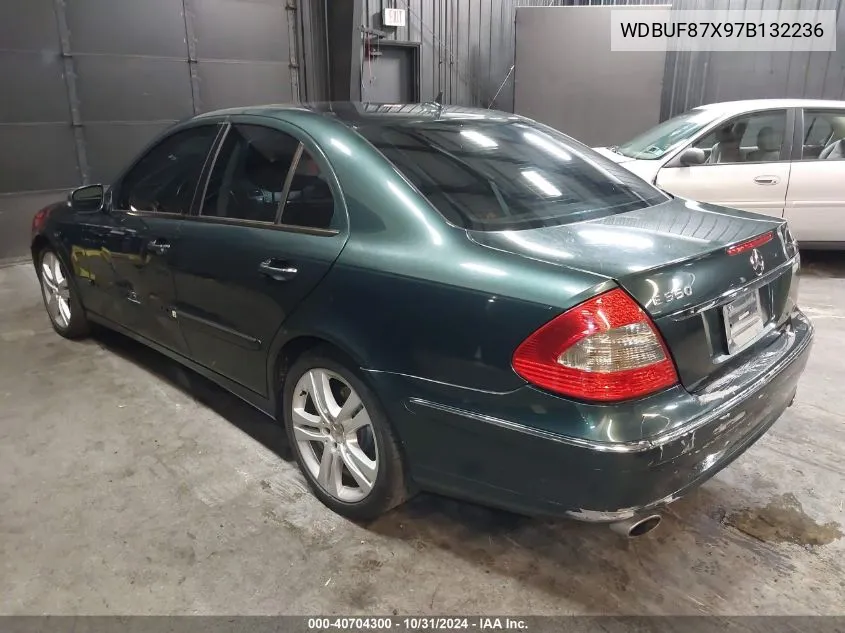 2007 Mercedes-Benz E 350 4Matic VIN: WDBUF87X97B132236 Lot: 40704300