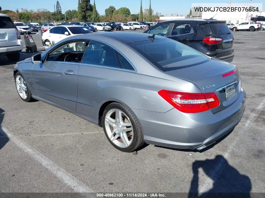 2011 Mercedes-Benz E 550 VIN: WDDKJ7CB2BF076854 Lot: 40862100