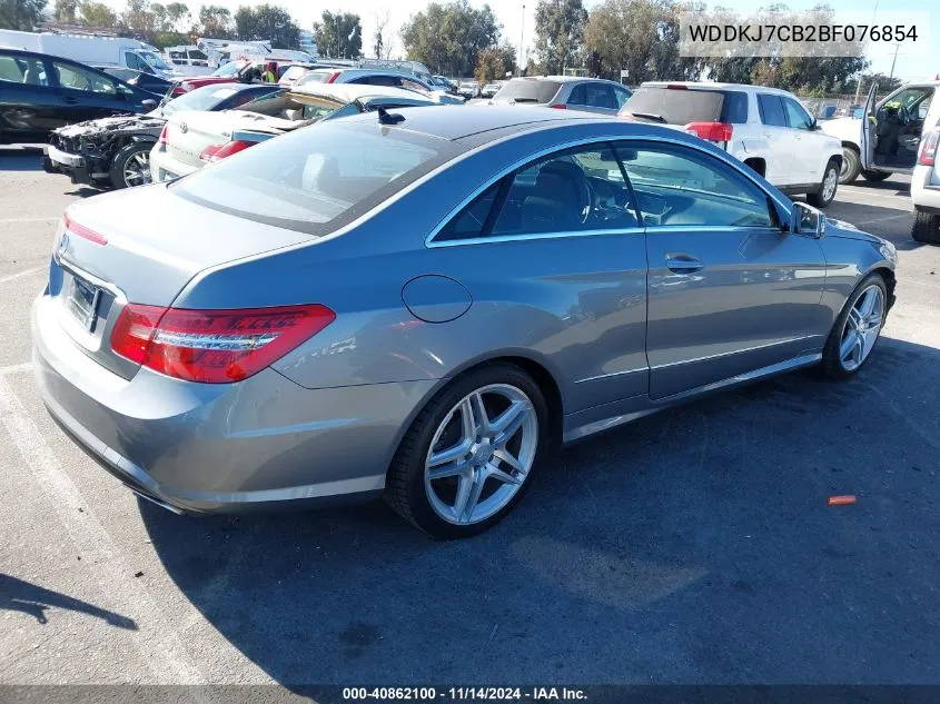 2011 Mercedes-Benz E 550 VIN: WDDKJ7CB2BF076854 Lot: 40862100