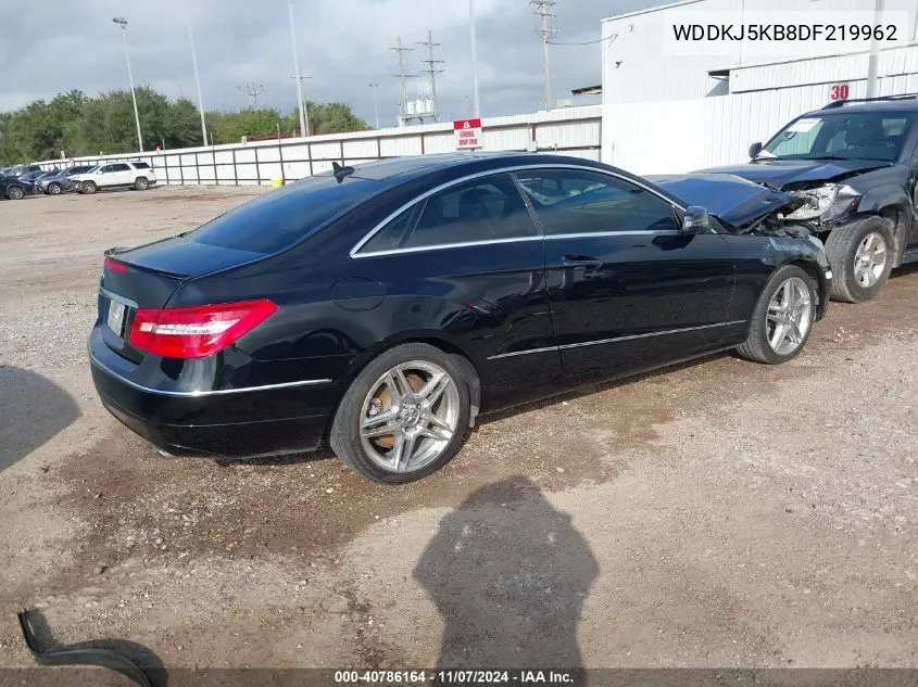 2013 Mercedes-Benz E 350 VIN: WDDKJ5KB8DF219962 Lot: 40786164