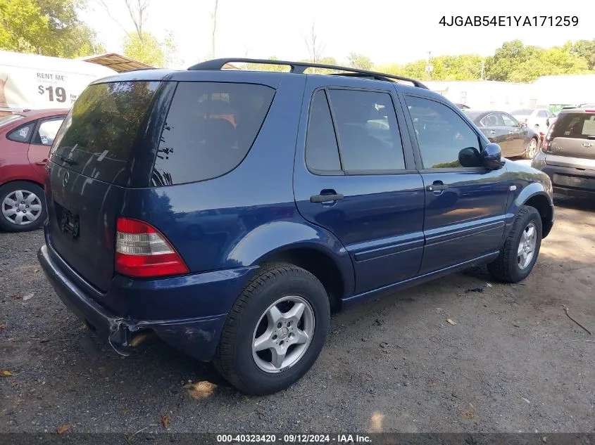 2000 Mercedes-Benz Ml 320 320 VIN: 4JGAB54E1YA171259 Lot: 40323420