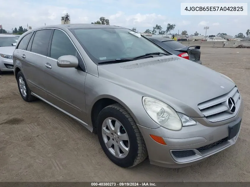 2007 Mercedes-Benz R 350 4Matic VIN: 4JGCB65E57A042825 Lot: 40380273