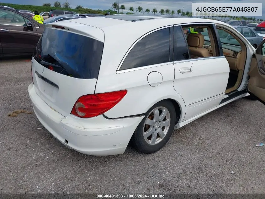 2007 Mercedes-Benz R 350 VIN: 4JGCB65E77A045807 Lot: 40491393