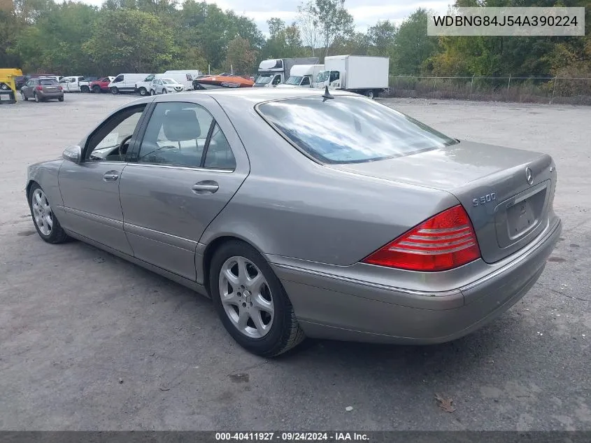 2004 Mercedes-Benz S 500 4Matic VIN: WDBNG84J54A390224 Lot: 40411927