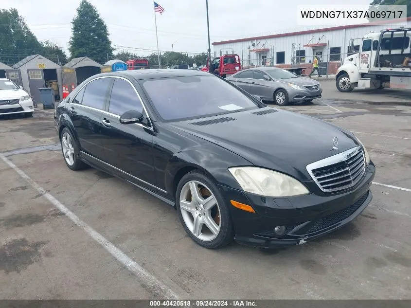 2007 Mercedes-Benz S 550 VIN: WDDNG71X37A069717 Lot: 40420518