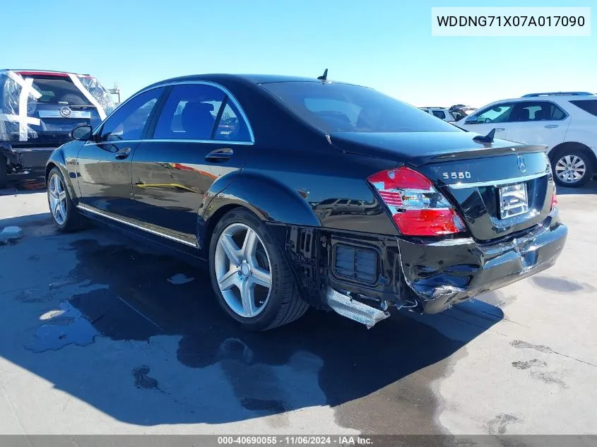 2007 Mercedes-Benz S 550 VIN: WDDNG71X07A017090 Lot: 40690055