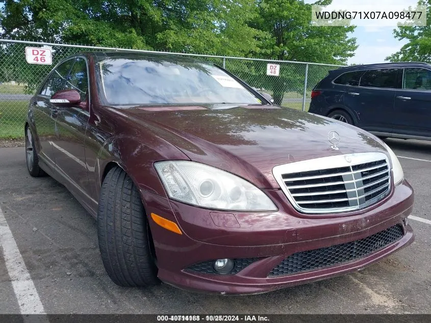 2007 Mercedes-Benz S 550 VIN: WDDNG71X07A098477 Lot: 40714188