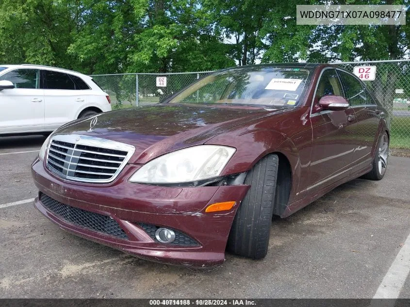 2007 Mercedes-Benz S 550 VIN: WDDNG71X07A098477 Lot: 40714188