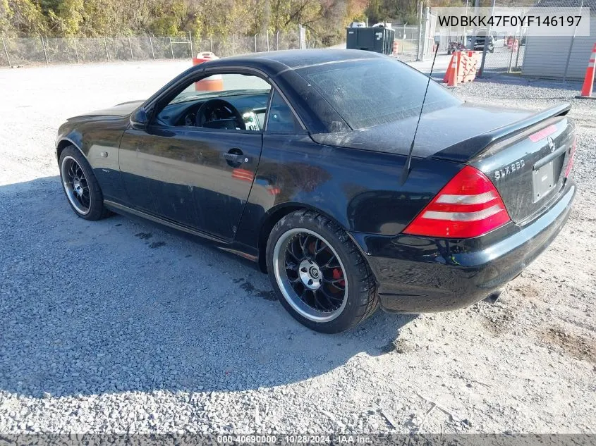 2000 Mercedes-Benz Slk 230 Kompressor VIN: WDBKK47F0YF146197 Lot: 40690000