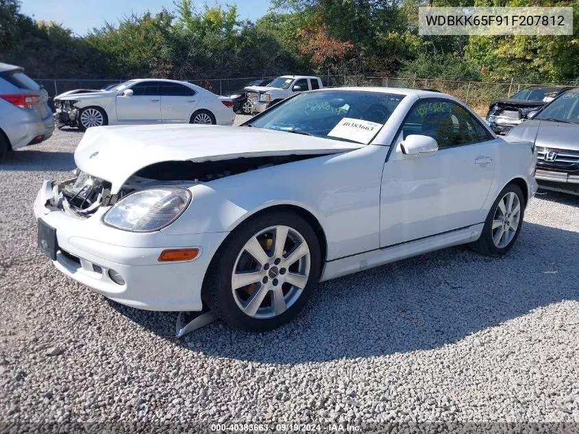 2001 Mercedes-Benz Slk 320 VIN: WDBKK65F91F207812 Lot: 40383663