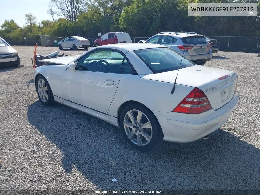 2001 Mercedes-Benz Slk 320 VIN: WDBKK65F91F207812 Lot: 40383663