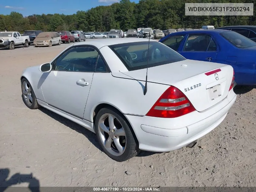 WDBKK65F31F205294 2001 Mercedes-Benz Slk 320