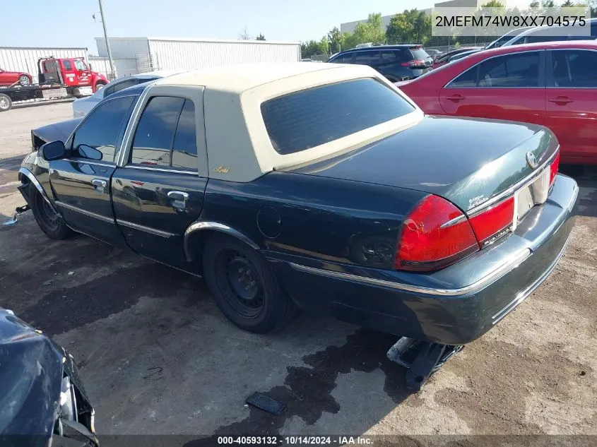 1999 Mercury Grand Marquis Gs VIN: 2MEFM74W8XX704575 Lot: 40593132