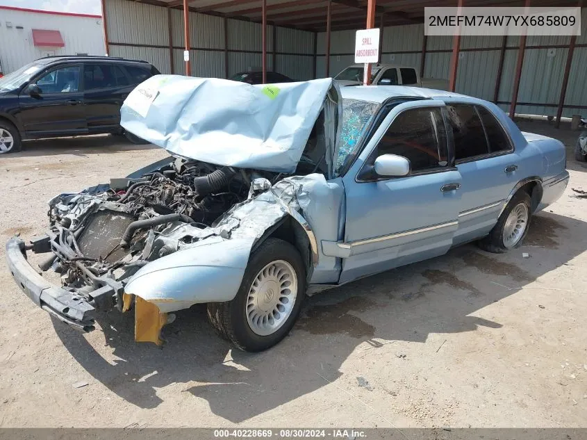 2000 Mercury Grand Marquis Gs VIN: 2MEFM74W7YX685809 Lot: 40228669