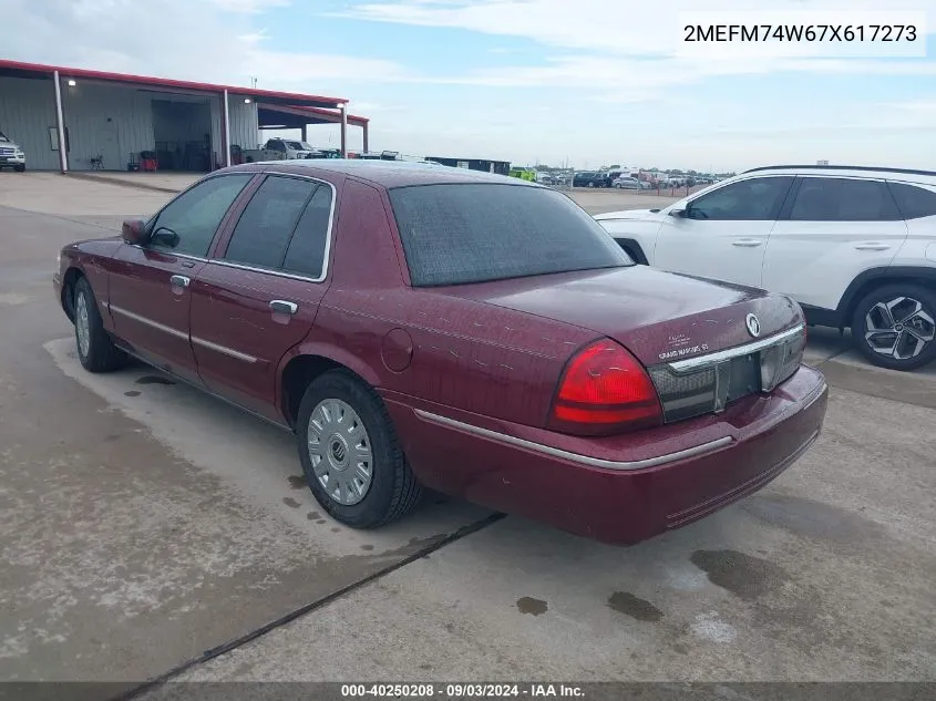 2007 Mercury Grand Marquis Gs VIN: 2MEFM74W67X617273 Lot: 40250208