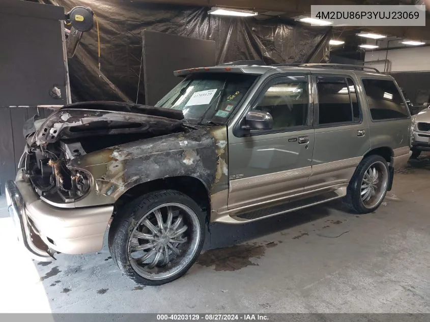 2000 Mercury Mountaineer VIN: 4M2DU86P3YUJ23069 Lot: 40203129