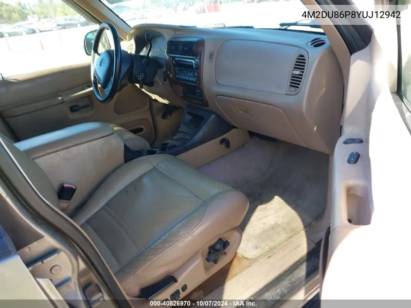 2000 Mercury Mountaineer VIN: 4M2DU86P8YUJ12942 Lot: 40526970