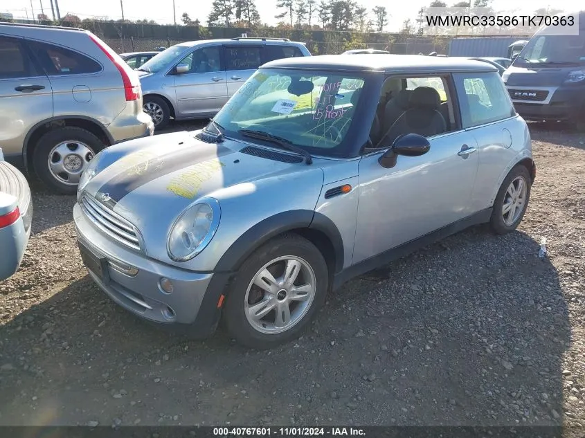 2006 Mini Cooper Hardtop Base (M5) VIN: WMWRC33586TK70363 Lot: 40767601