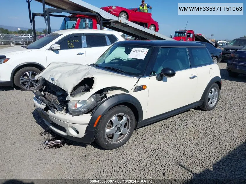 2007 Mini Cooper VIN: WMWMF33537TT51063 Lot: 40098307